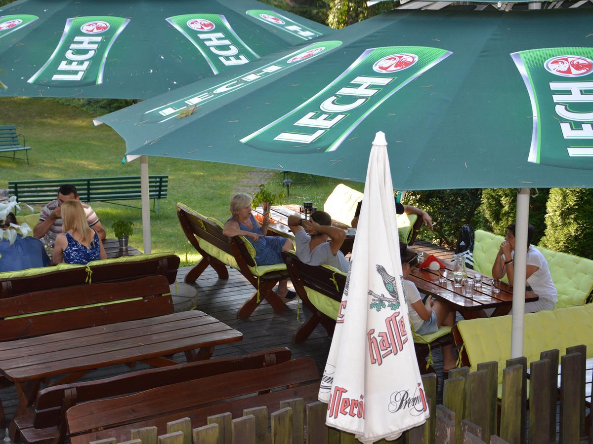 Lesny Dworek Wyszków Buitenkant foto